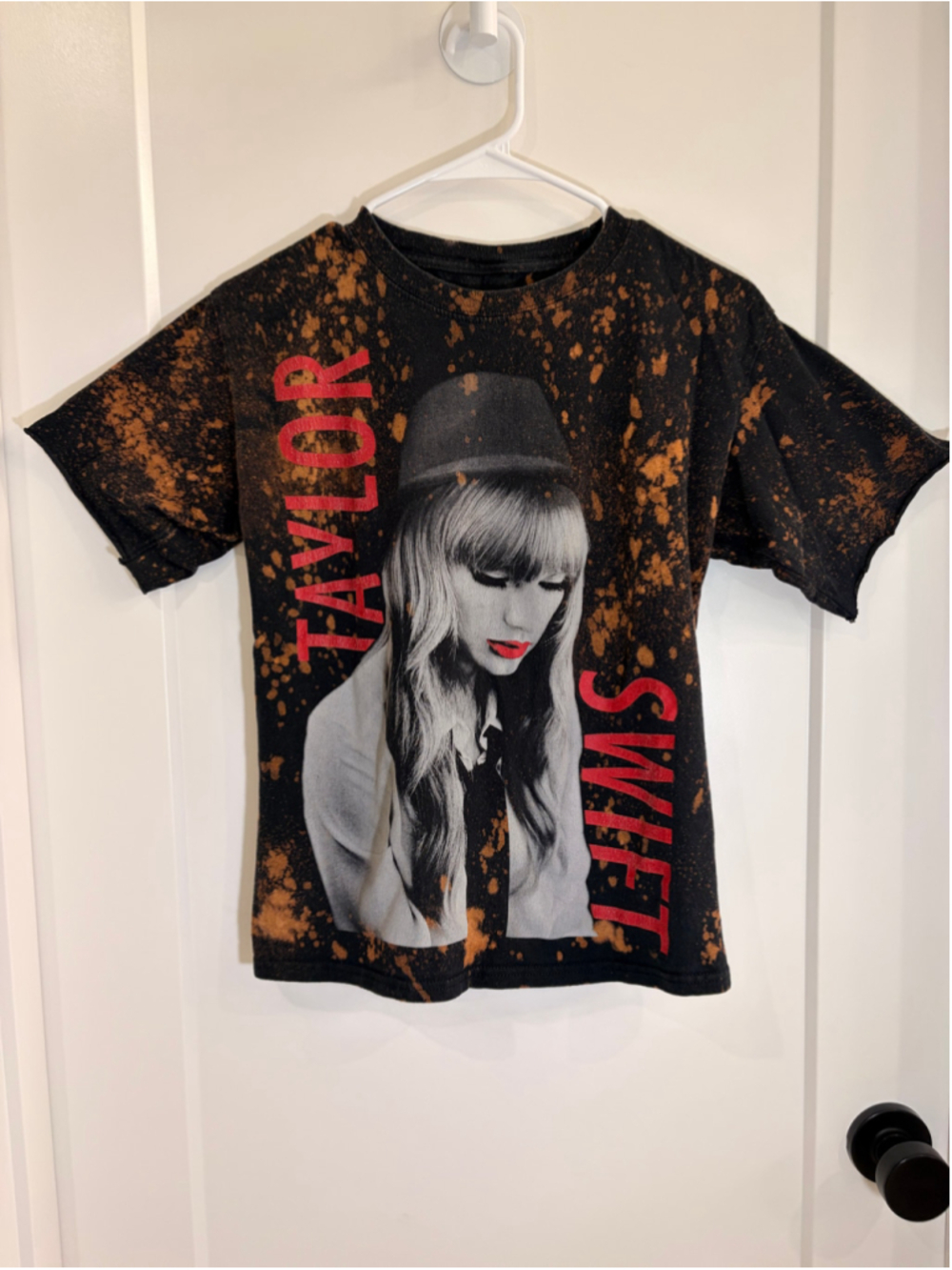 Taylor Swift Red Era Custom Bleached Graphic T-Shirt Black Extra Small XS